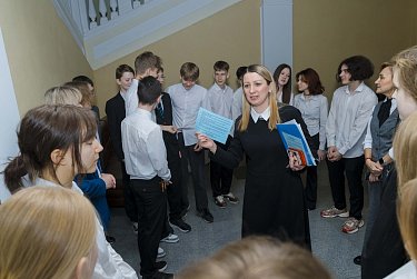 Один час в кресле депутата